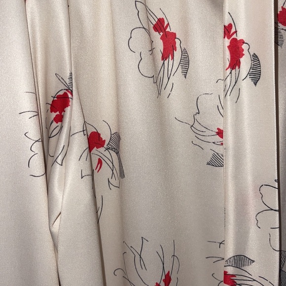 Vintage 70’s Button Down Blouse with Scarf - Picture 2 of 7